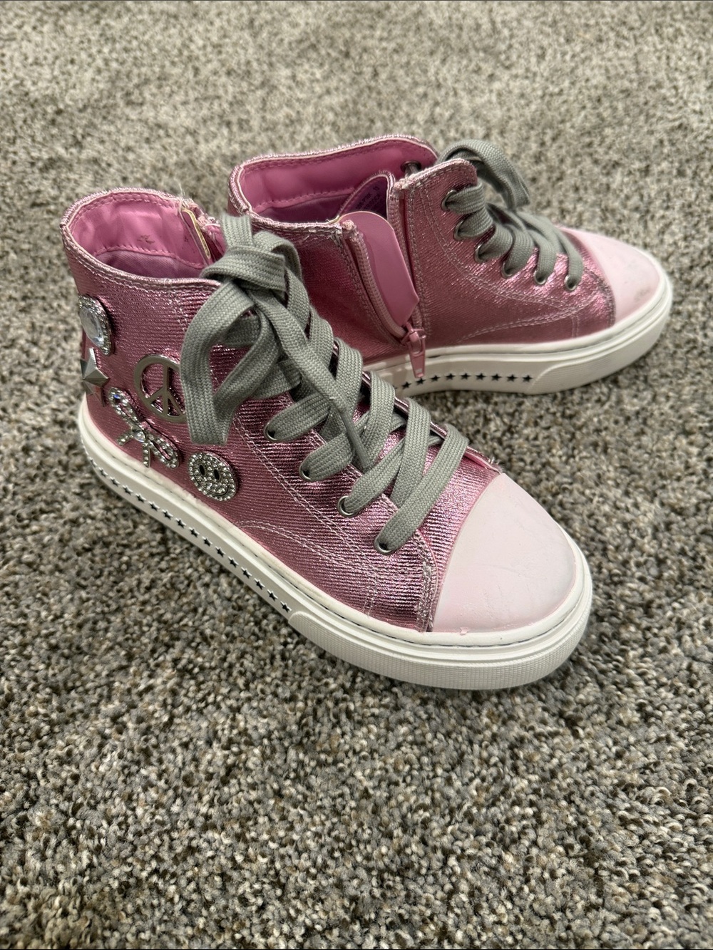 Steve Madden Pink Metallic High-Top Kids Sneakers with Star & Peace Patch